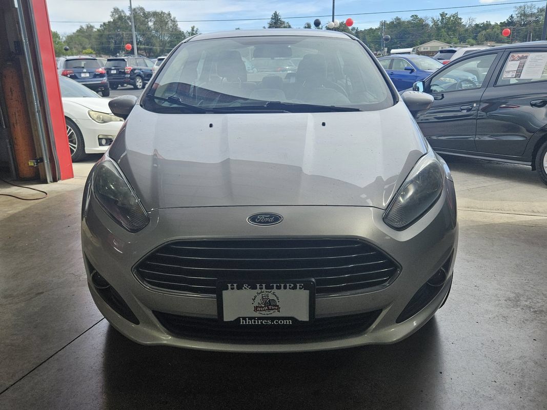 Used 2019 Ford Fiesta SE w/ Equipment Group 201A FWD image 11