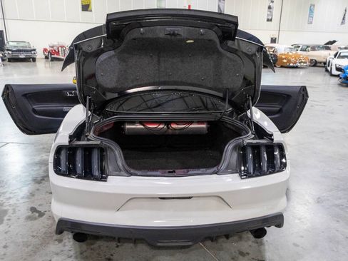 Used 2016 Ford Mustang GT RWD image 35