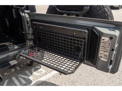 Used 2021 Jeep Wrangler Unlimited Rubicon AWD/4WD image 37