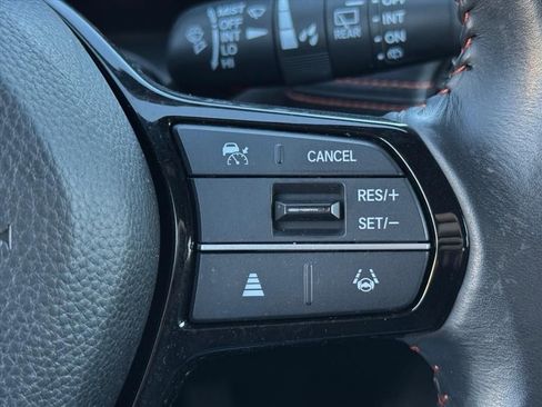 Used 2024 Honda HR-V Sport image 18