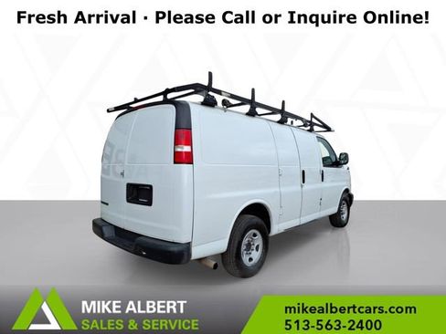 Used 2020 Chevrolet Express 2500 w/ Communications Package image 7