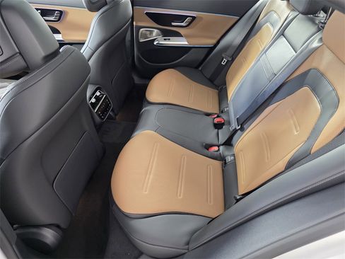 New 2026 Mercedes-Benz E 53 AMG e 4MATIC Sedan image 11