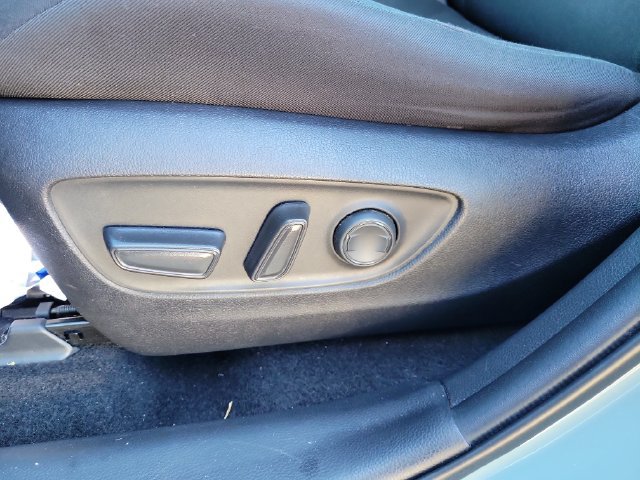 Used 2022 Toyota RAV4 XLE FWD image 22