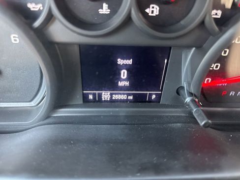 Used 2023 Chevrolet Silverado 1500 Custom image 23