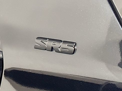 Used 2024 Toyota 4Runner SR5 Premium w/ SR5 Premium Package AWD/4WD image 24