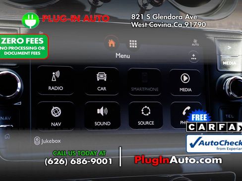Used 2018 Bentley Bentayga AWD/4WD image 36
