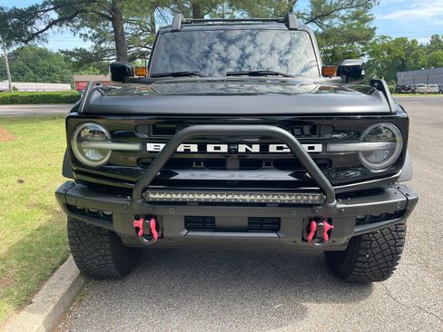 Used 2022 Ford Bronco Outer Banks w/ Sasquatch Package AWD/4WD image 8