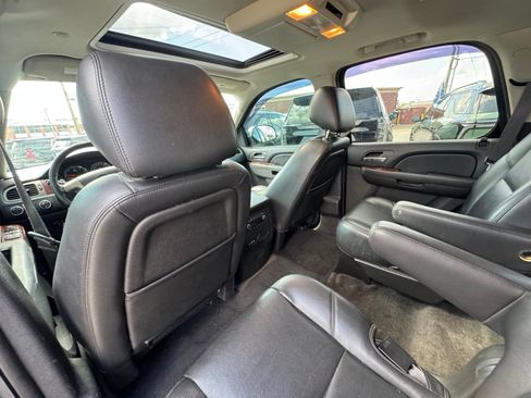 Used 2013 Chevrolet Tahoe LTZ AWD/4WD image 26