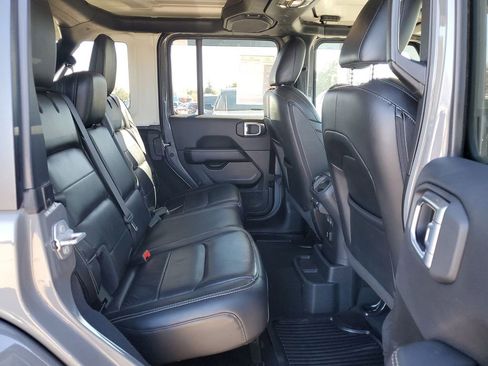 Used 2021 Jeep Wrangler Unlimited Sahara w/ Uconnect 4C Nav & Sound Group image 32