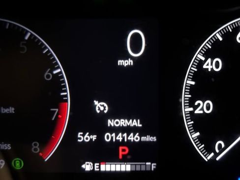 Used 2023 Honda HR-V LX image 12