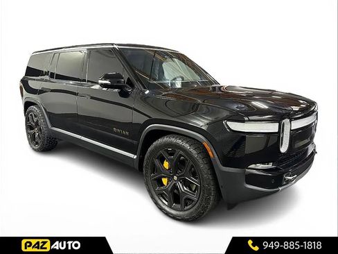 Used 2023 Rivian R1S Adventure Dual AWD/4WD image 7