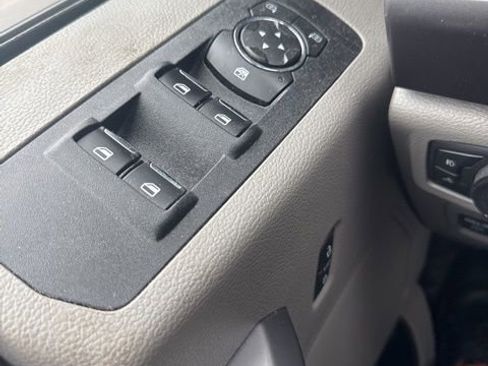 Used 2020 Ford F150 XLT image 21