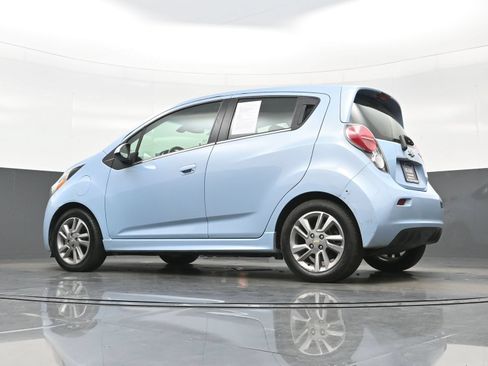 Used 2015 Chevrolet Spark LT FWD image 26