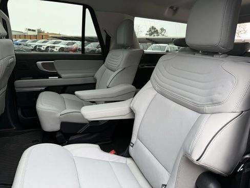 New 2025 Ford Expedition Max Platinum w/ Platinum Ultimate Package image 21