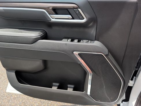 Used 2026 Chevrolet Silverado 1500 RST RWD image 15