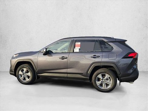New 2025 Toyota RAV4 XLE image 5