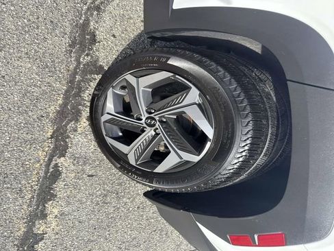 Used 2022 Hyundai Tucson SEL w/ Convenience + Premium Package image 16