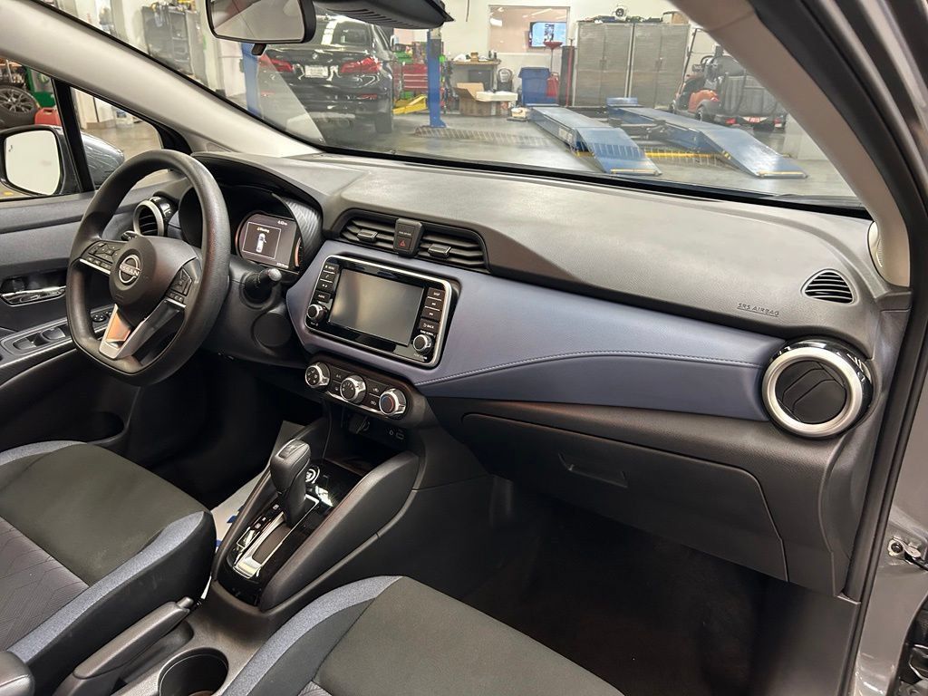 Used 2024 Nissan Versa SV FWD image 12