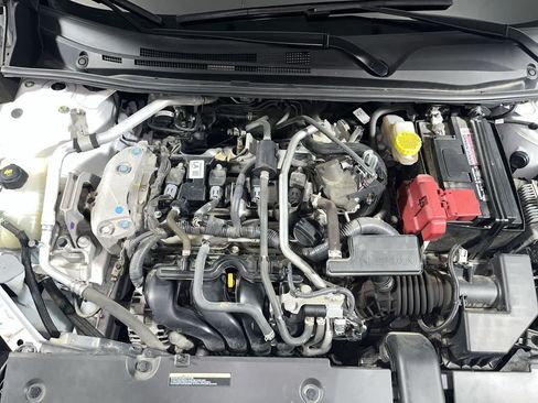 Used 2024 Nissan Sentra SV FWD image 12
