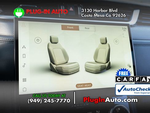 Used 2021 Jaguar F-PACE SVR image 39