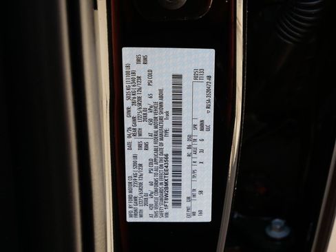 New 2026 Ford F250 Lariat w/ Black Appearance Package AWD/4WD image 30