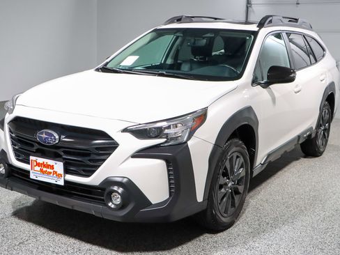 Used 2024 Subaru Outback Onyx Edition image 32