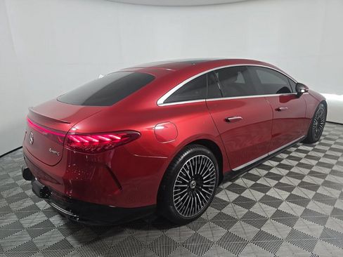 Used 2023 Mercedes-Benz EQS 580 4MATIC Sedan image 2