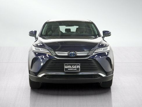 Used 2021 Toyota Venza XLE w/ Softex Package AWD/4WD image 8