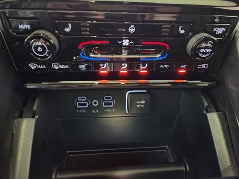 New 2025 Jeep Grand Cherokee Limited w/ Trailer Tow Package image 19