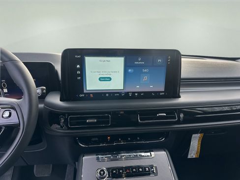 New 2026 Lincoln Aviator AWD image 15