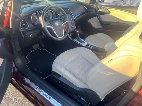 Used 2019 Buick Cascada Premium FWD image 9