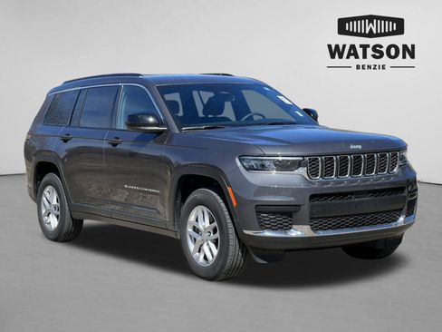 Used 2025 Jeep Grand Cherokee L Laredo w/ Luxury Tech Group I AWD/4WD image 1