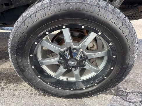 Used 2018 Ford F150 XLT image 16