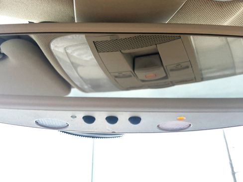 Used 2014 Mercedes-Benz GLK 350 4MATIC image 25