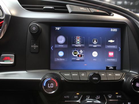 Used 2019 Chevrolet Corvette Stingray Coupe image 65