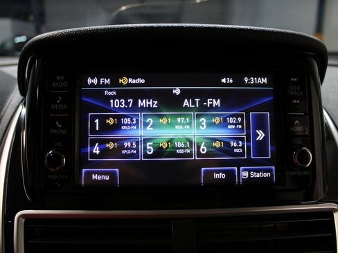 Used 2020 Mitsubishi Eclipse Cross ES image 17