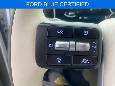 Used 2025 Hyundai Santa Fe Calligraphy AWD/4WD image 13