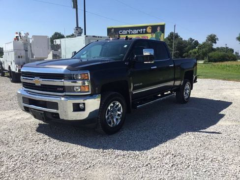 Used 2016 Chevrolet Silverado 2500 LTZ w/ Duramax Plus Package AWD/4WD image 7