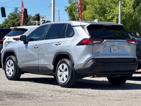 Certified 2025 Toyota RAV4 LE AWD/4WD image 5
