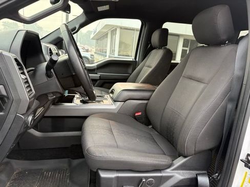 Used 2018 Ford F150 XLT w/ Equipment Group 302A Luxury AWD/4WD image 19
