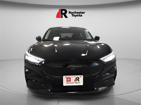 Used 2023 Ford Mustang Mach-E Select image 9