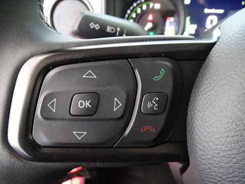 Certified 2025 Jeep Wrangler Willys 4xe image 7