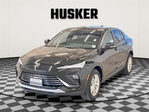 Used 2025 Buick Envista Preferred image 6