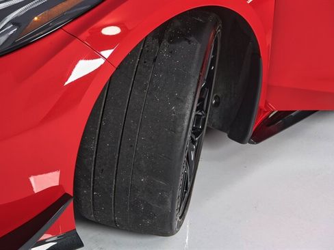 Used 2023 Chevrolet Corvette Z06 w/ Z07 Performance Package RWD image 35