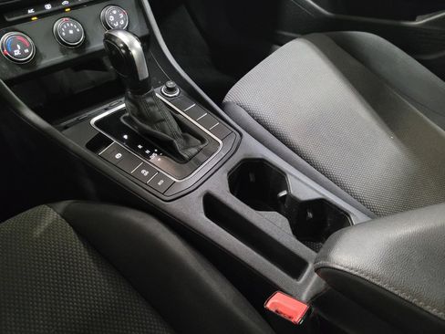 Used 2021 Volkswagen Jetta S w/ Driver Assistance Package FWD image 26