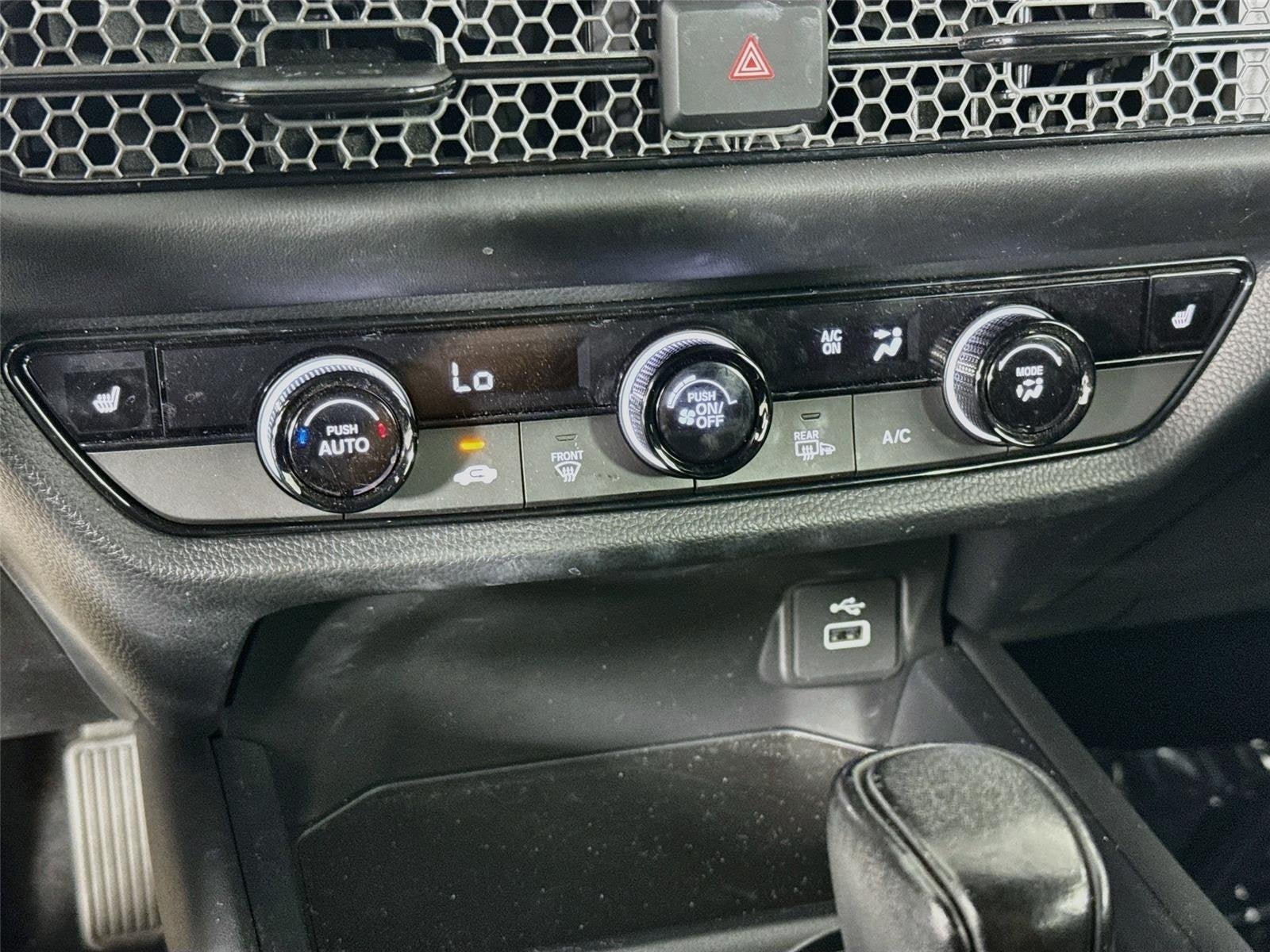 Used 2024 Honda HR-V Sport image 17