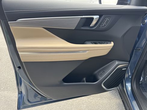 New 2026 Buick Enclave Preferred w/ Power Package image 12