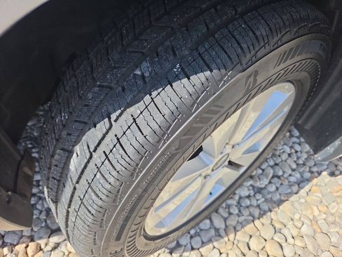 Used 2018 Subaru Outback 2.5i Premium AWD/4WD image 10
