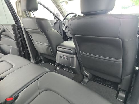 Certified 2023 Nissan Armada SV w/ Cargo Package AWD/4WD image 11