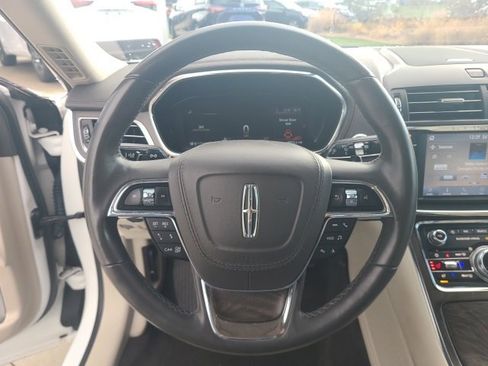 Used 2020 Lincoln Continental Reserve w/ Luxury Package image 21